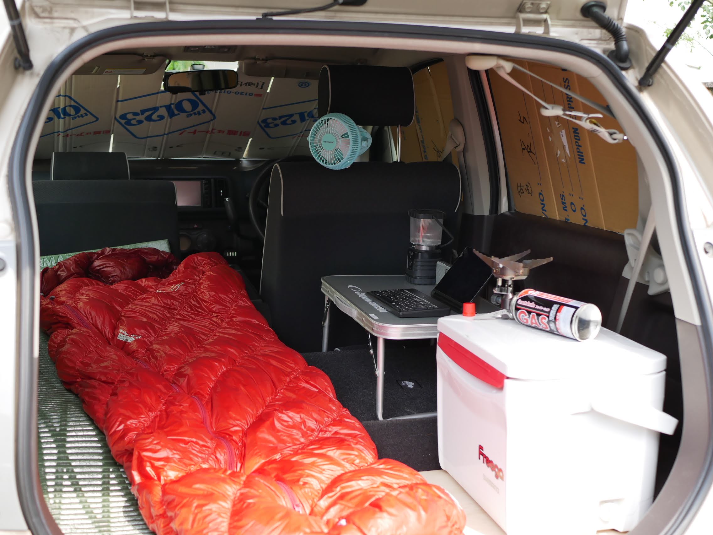 【車中泊快眠ガイド】マット・寝具の選び方とおすすめ